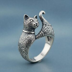 Handcrafted sterling silver cat ring with intricate details, a unique cat jewelry design.